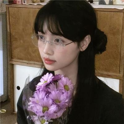 犹在镜中